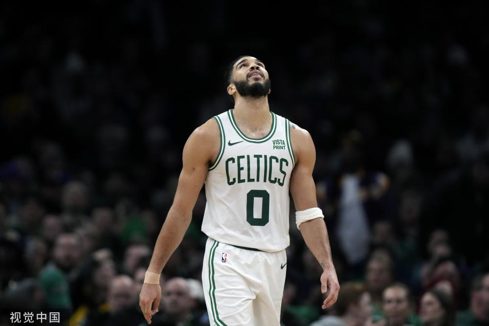 同样令人瞩 同样令人瞩